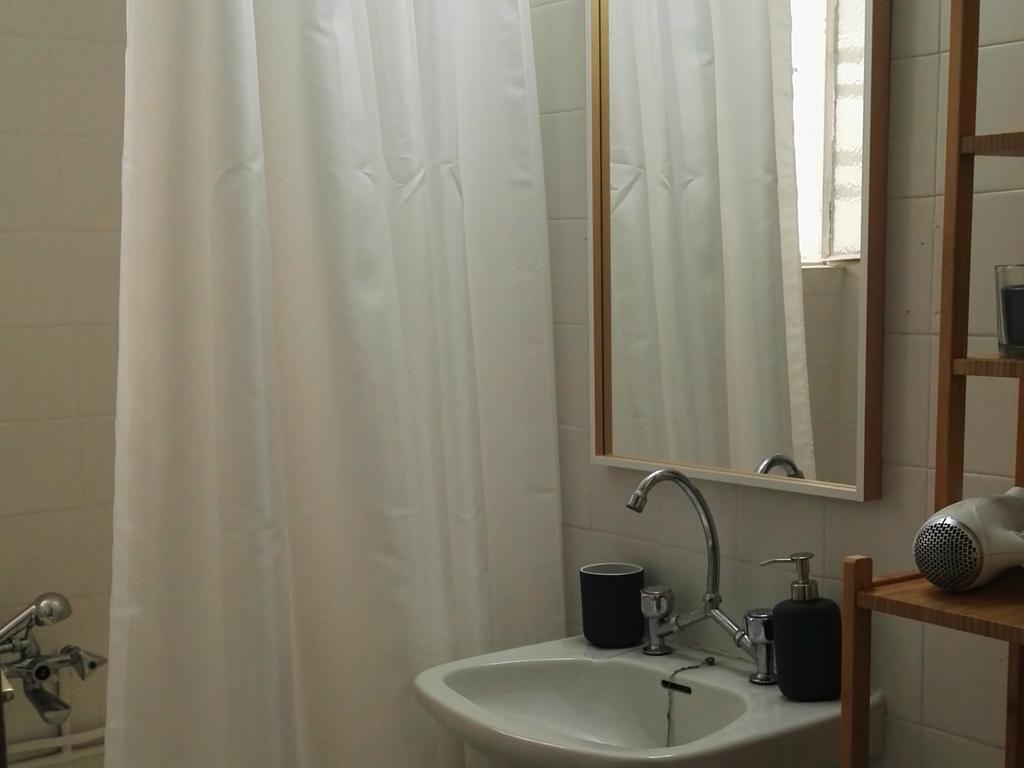 Paris Spacious Beach Apartment ลูตรากี ภายนอก รูปภาพ
